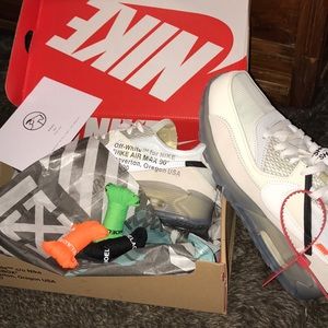 Nike Air Max 90 x Off White